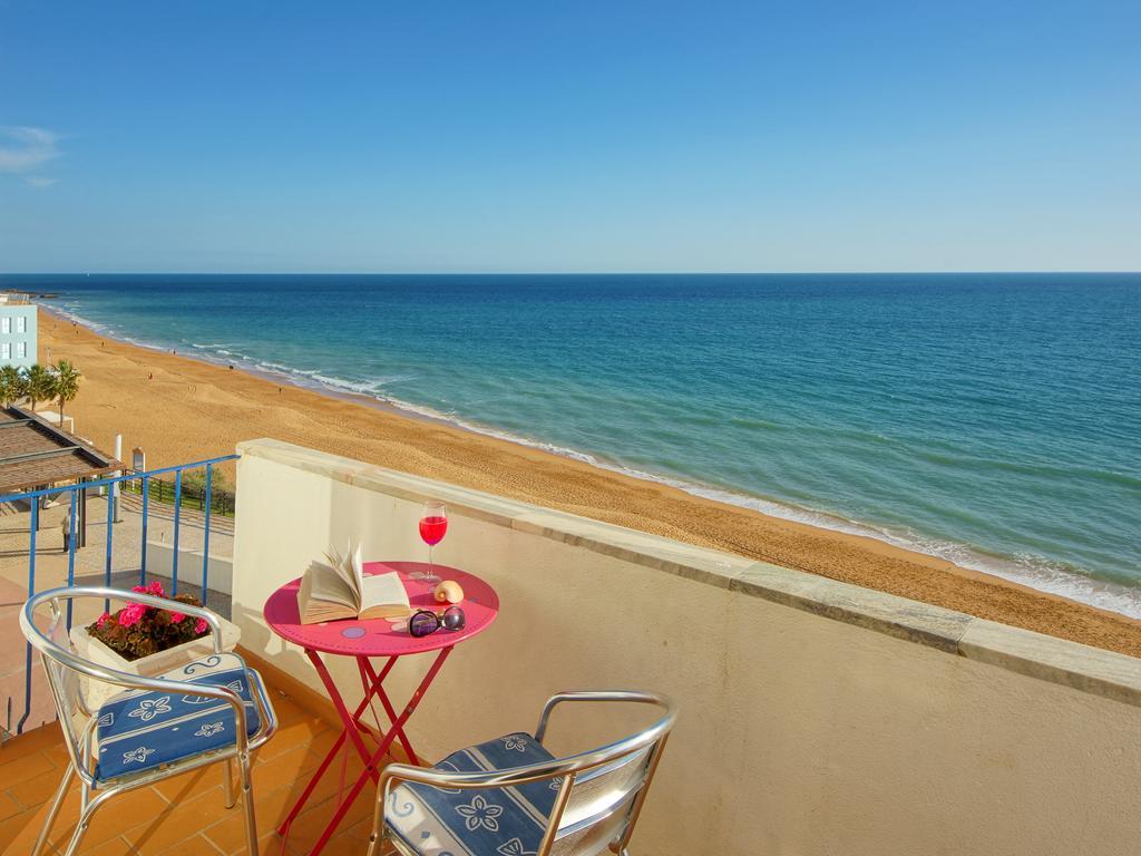 Inn The Beach Apartments Albufeira Værelse billede